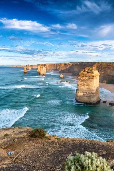 depositphotos_94648122-stock-photo-twelve-apostles-rocks-in-australia