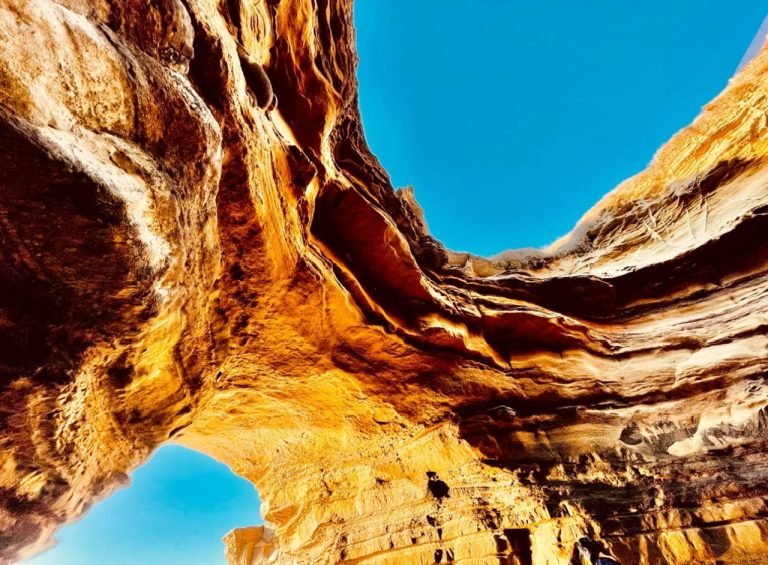 4.SUNSET CLIFFS CAVES