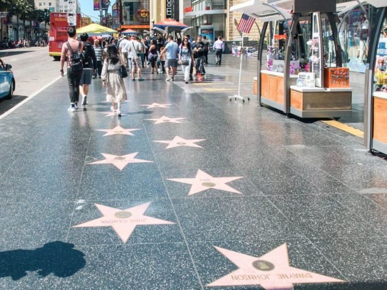 Hollywood-walk-of-fame