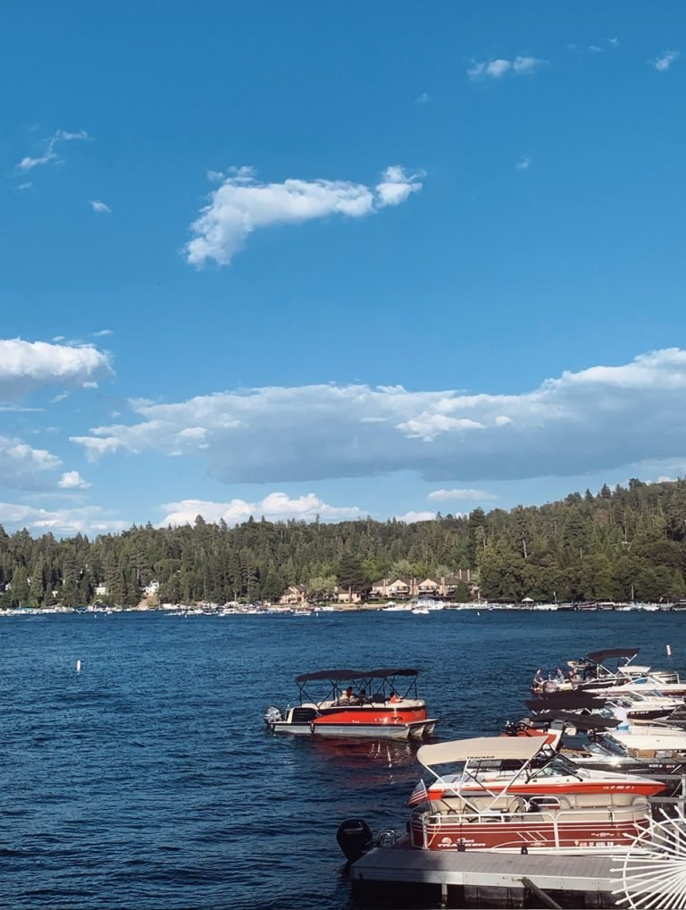 z6765903848215_6027a392713b6680e6a41909124f0878