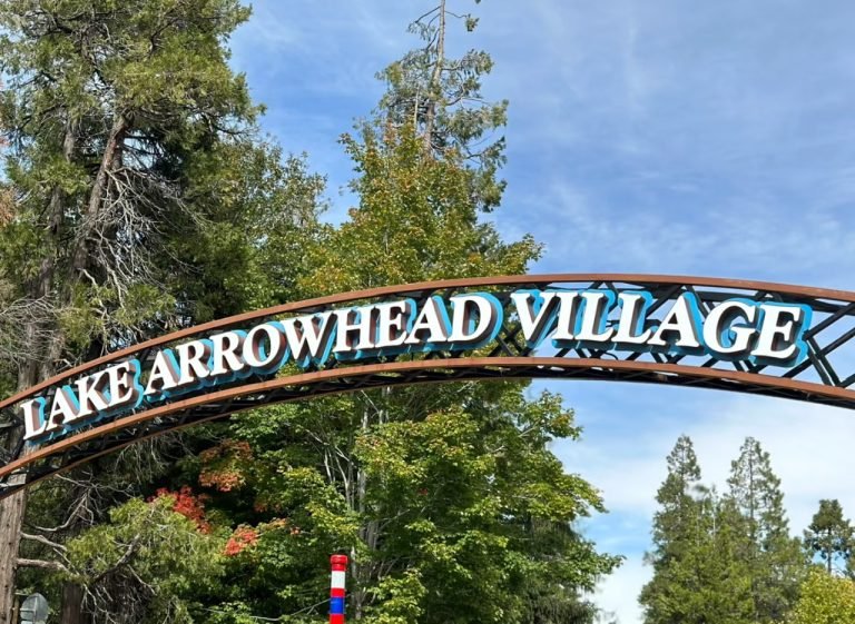 z6765903936517_7e9dcb6e43aed3ff1ae95912823bd2b0